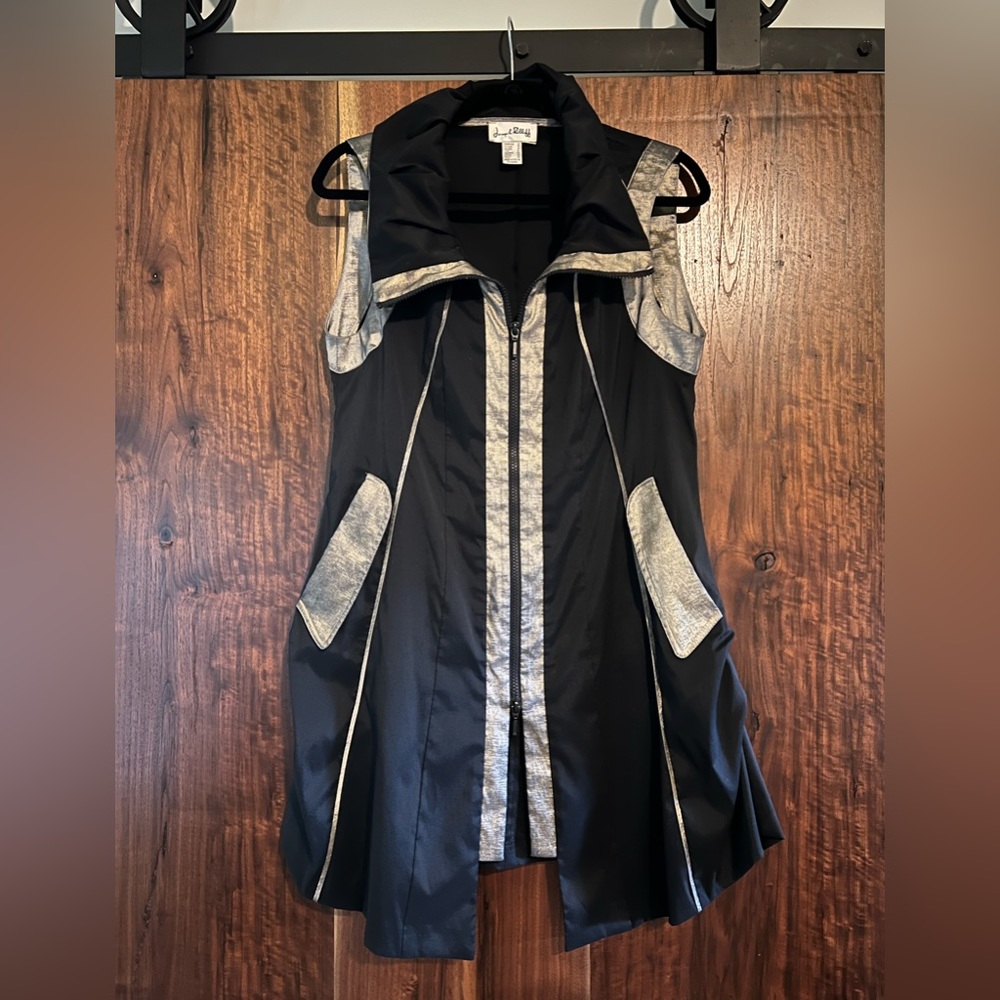 Joseph Ribkoff Vest/Dress Size 8